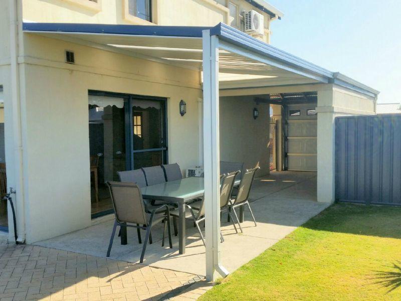Palm Beach Manor Rockingham Kültér fotó